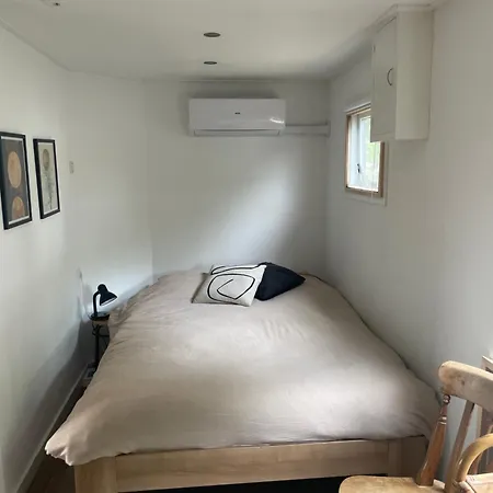 Moderne De Heische Tip Apartment *